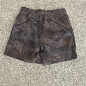 Men's Lululemon shorts